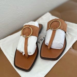 FRAME LeBrentwood Sandal in Whiskey